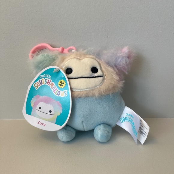 NWT Zozo the Bigfoot Clip-On Squishmallow Keychain - Picture 1 of 3